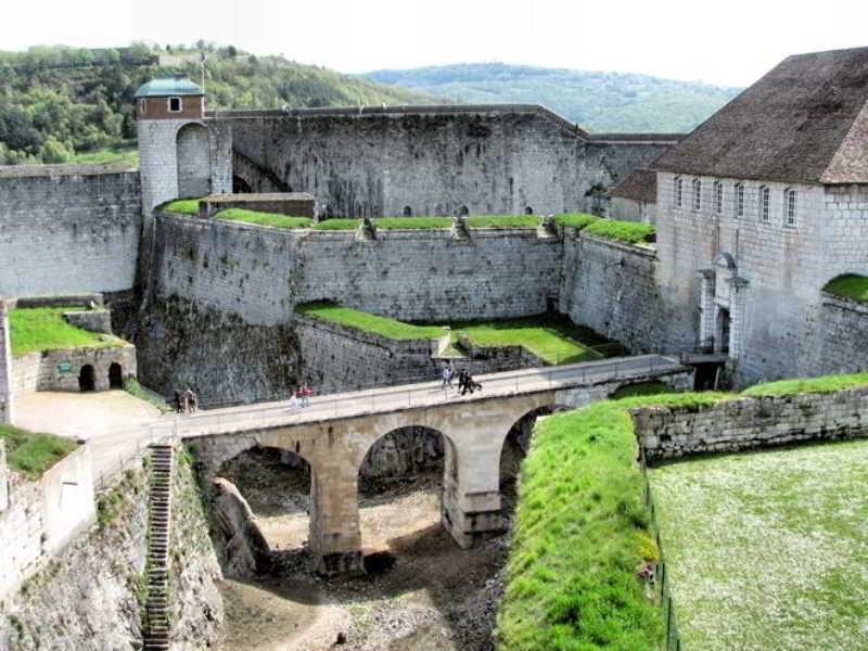 Hotel Amarante Besançon Eksteriør billede
